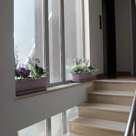 Luander Hotel Tirana